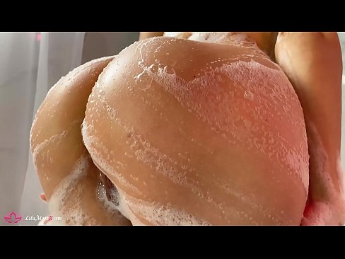 ❤️ Brunette siigaysa malax leh gariir ilaa kacsi daran qubeyska dhexdiisa ️  Galmo ☑